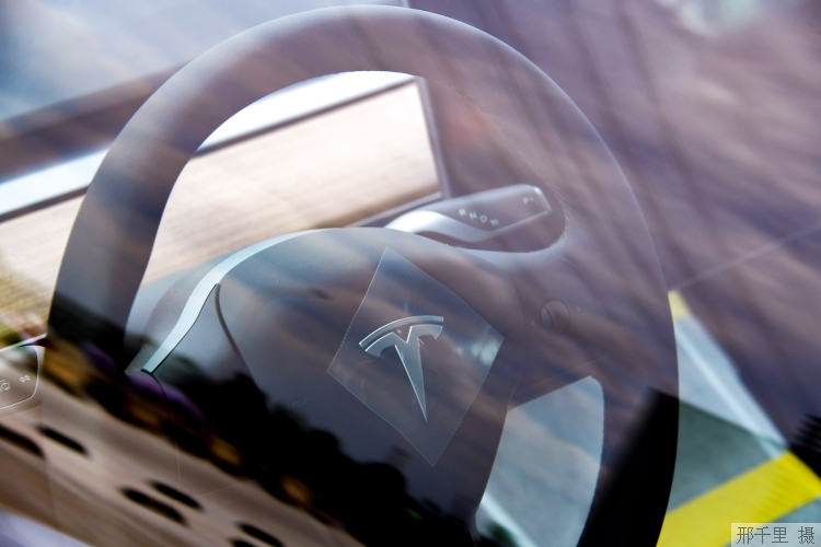 一季度新能源汽車產(chǎn)業(yè)鏈百態(tài)：躺贏、承壓、增收不增利