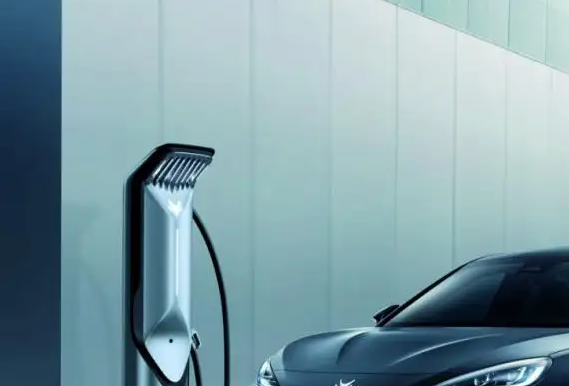 一張逆勢增長的汽車“成績單”，看長三角產(chǎn)業(yè)加速馳騁